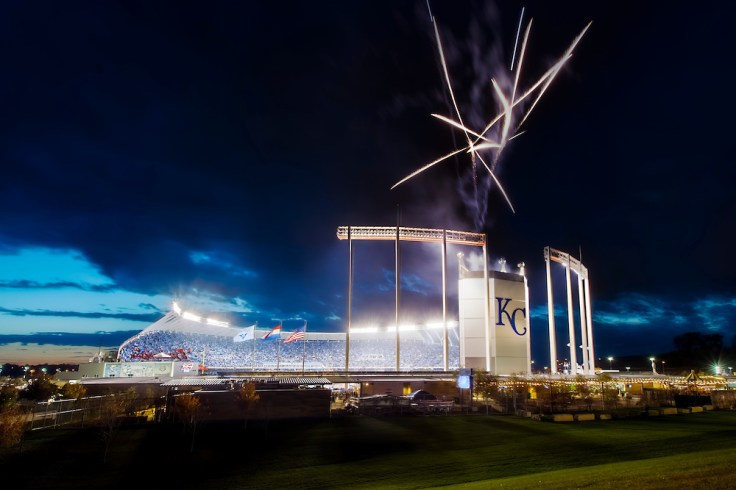 KC Royals VS NY Mets, Game 2, 2015 World Series